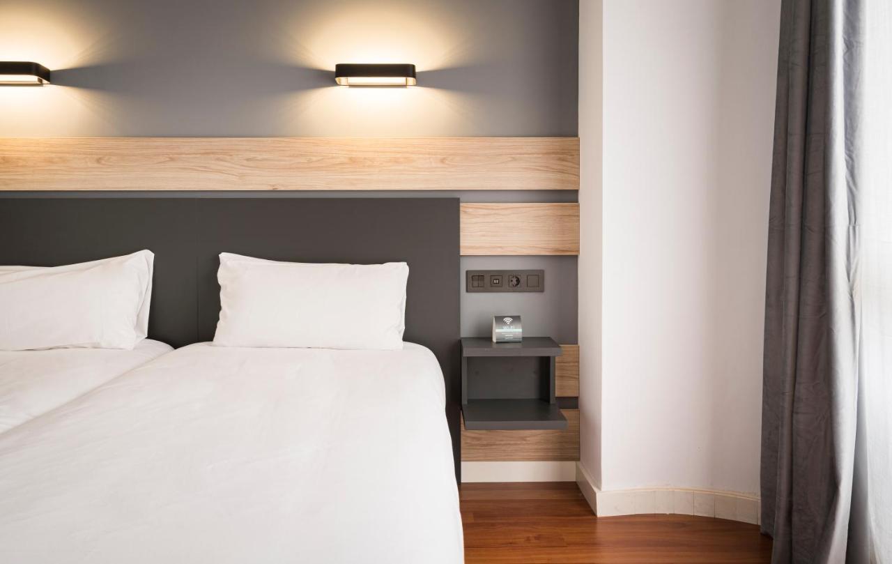 Hotel Alda Centro Хихон Екстериор снимка