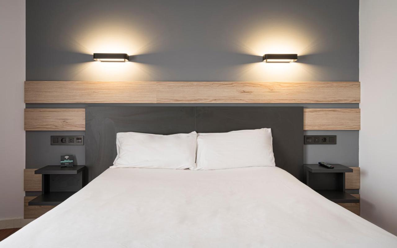 Hotel Alda Centro Хихон Екстериор снимка