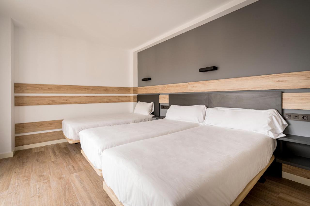 Hotel Alda Centro Хихон Екстериор снимка