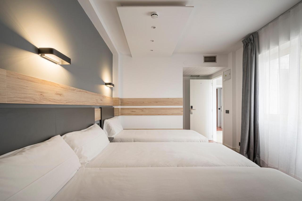 Hotel Alda Centro Хихон Екстериор снимка