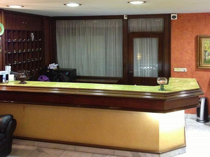 Hotel Alda Centro Хихон Екстериор снимка